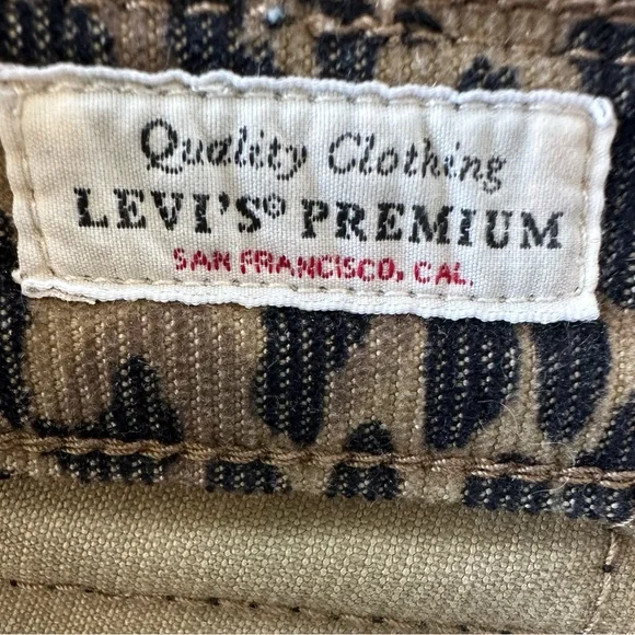 Levi's Brown Leopard Print Ankle Pants - Picture 14 of 15